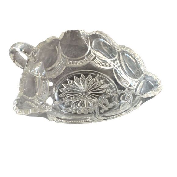 Vintage Fostoria American Glass Triangle Candy Nappy Dish with Handle - An Elega - Picture 5 of 14